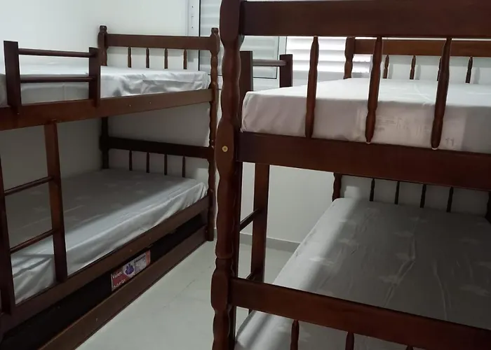 Apartamento No Condominio Da Fe